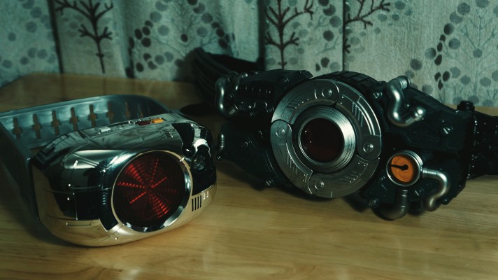 CSM 假面骑士暗日（BLACK SUN） 变身腰带 世纪王暗日驱动器