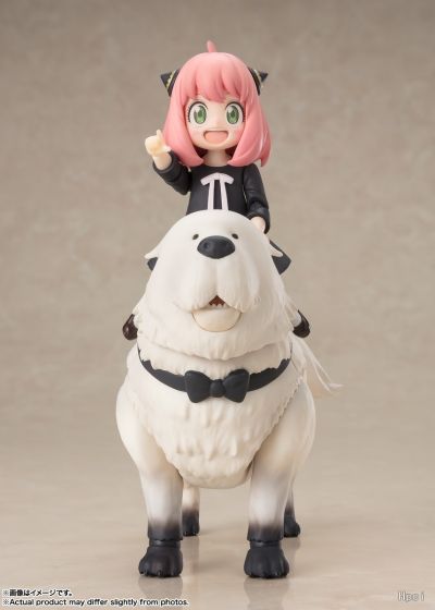 S.H.Figuarts 邦德+阿尼亚