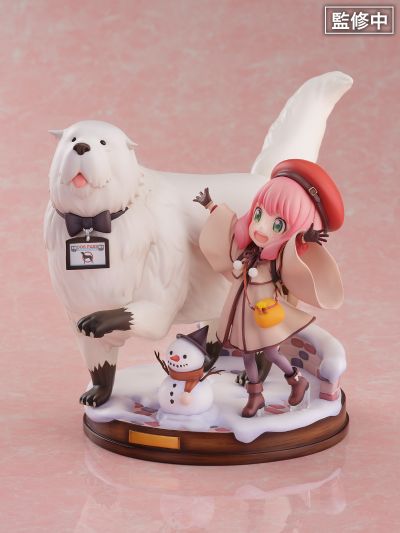 间谍过家家 代号：白 阿尼亚·福杰 与 邦德·福杰