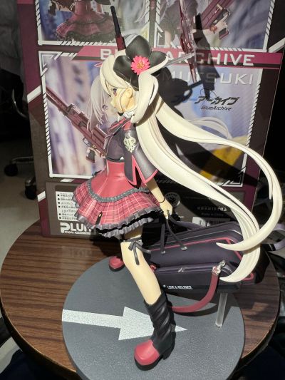 蔚蓝档案  浅黄睦月