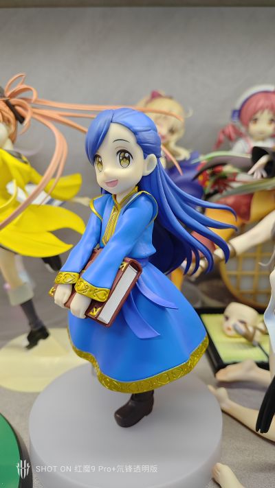 POP UP PARADE 爱书的下克上 梅茵