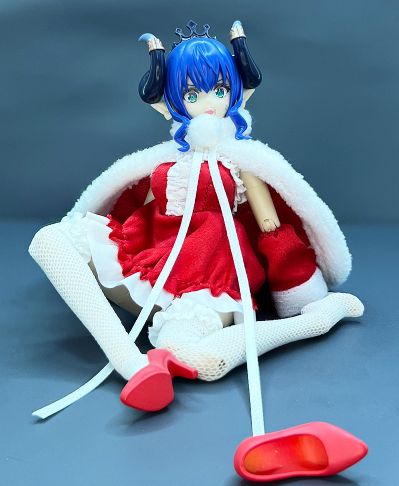 6寸 半包胶女素体