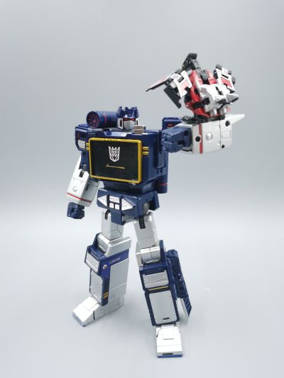 变形金刚 Masterピース MP-13 サウンドウェーブ