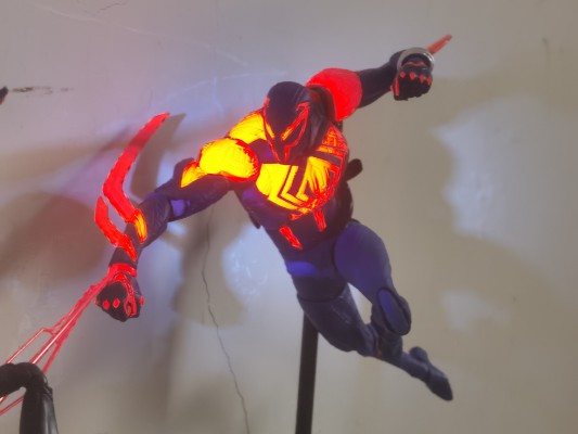 S.H.Figuarts  蜘蛛侠2099（蜘蛛侠：纵横宇宙）