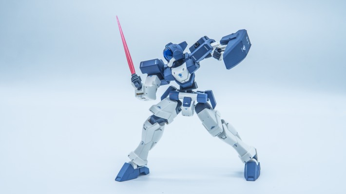 HGAGE#03 1/144  机动战士高达AGE RGE-B790 杰诺亚斯