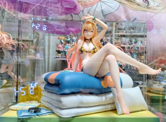 更衣人偶坠入爱河 喜多川海梦 泳装