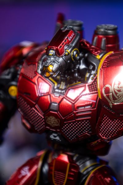 环太平洋 暴风赤红