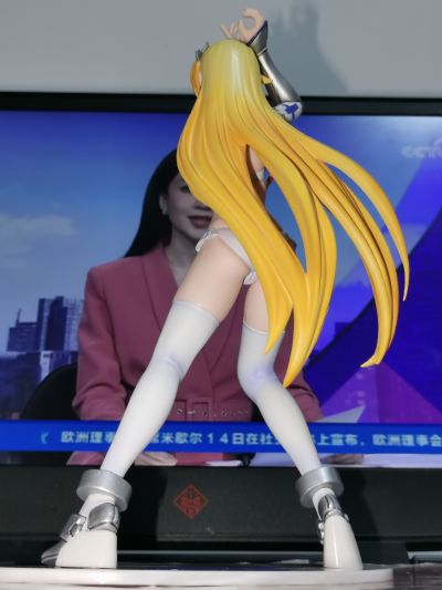 公主的华尔兹  伊丽丝