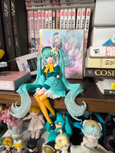 压泡面 初音未来 花仙子 百合花