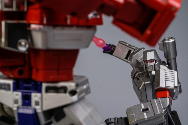 AMK Pro系列 变形金刚G1 威震天