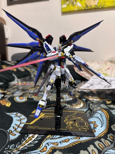 METAL ROBOT魂＜机动战士系列＞  强袭自由高达  SEED20周年纪念版