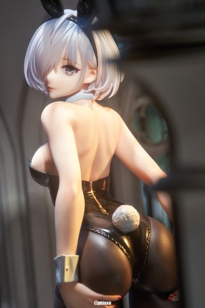 佐绍魁寻 兔女郎