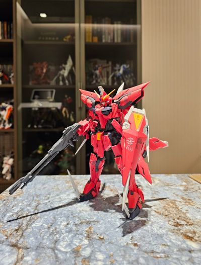 MG 1/100 神盾高达