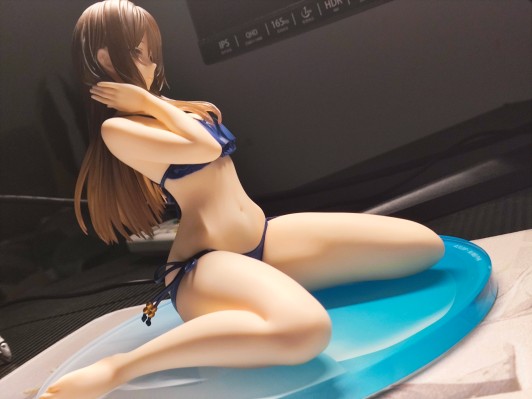 害羞，她恋爱了 水澄华实　