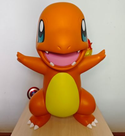 宝可梦 小火龙款大尺寸手办