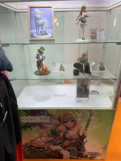 精灵贝斯手 埃塔