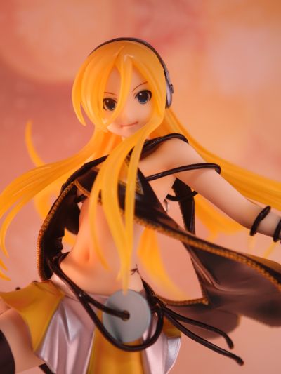 Lily(Lily) from anim.o.v.e. 