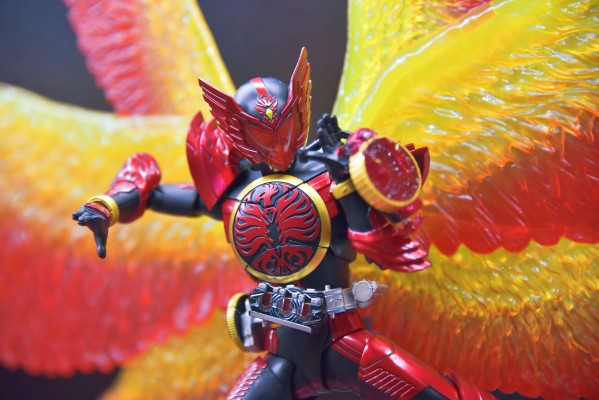 S.H.Figuarts(真骨雕制法)    假面骑士欧兹 鹰雀鹫联组（大结局款式）