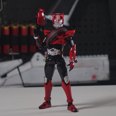 S.H.Figuarts 假面骑士驰骑 飙速型 平成世代版