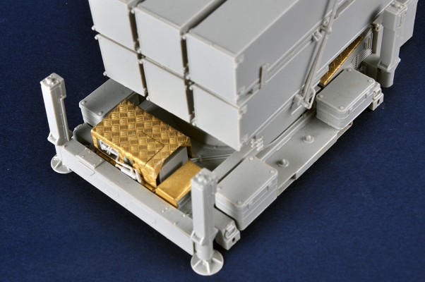 编号:01096 1/35 装甲车辆系列 挪威高级地对空导弹系统