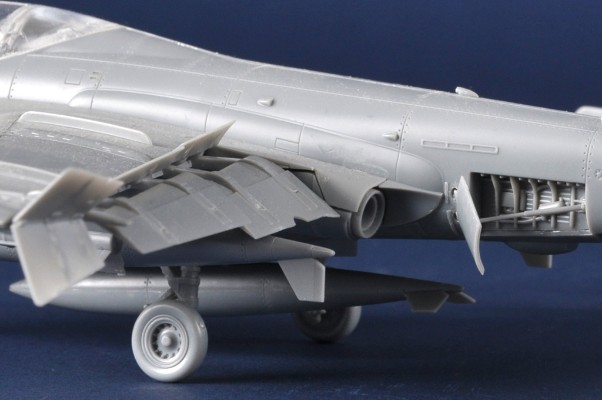 编号：01640 1/72 军用飞机系列 美国A-6A"入侵者"攻击机