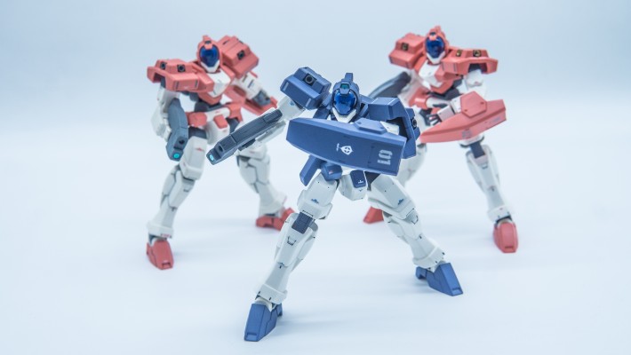 HGAGE#03 1/144  机动战士高达AGE RGE-B790 杰诺亚斯