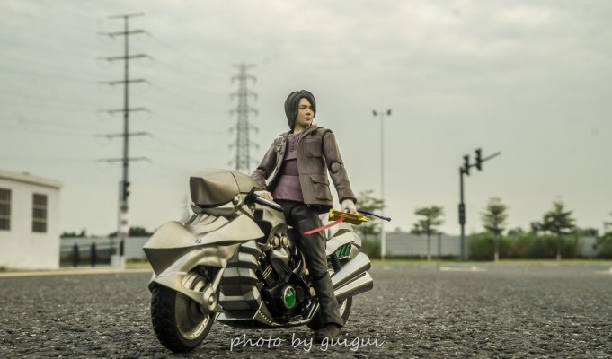 S.H.Figuarts 假面骑士暗日（BLACK SUN ） 秋月信彦