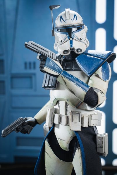 TMS018 星球大战：克隆人战争 雷克斯上尉