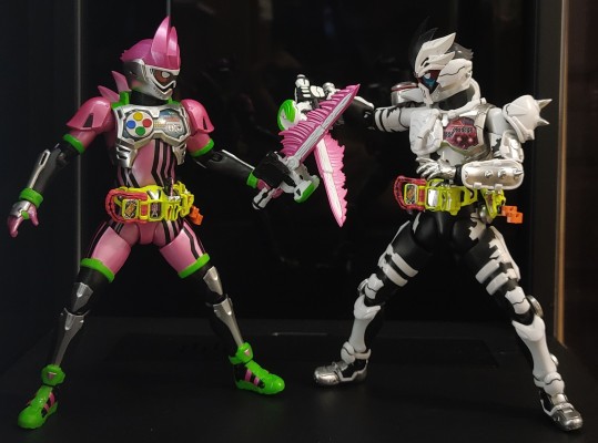 S.H.Figuarts 假面骑士艾克赛德 动作玩家 等级2 平成世代版