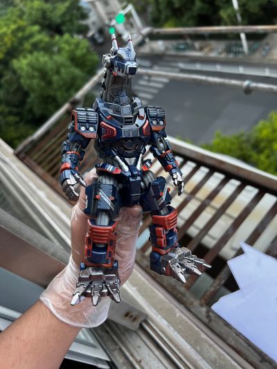 S.H.Figuarts   23式特殊战术机甲兽 阿斯加隆