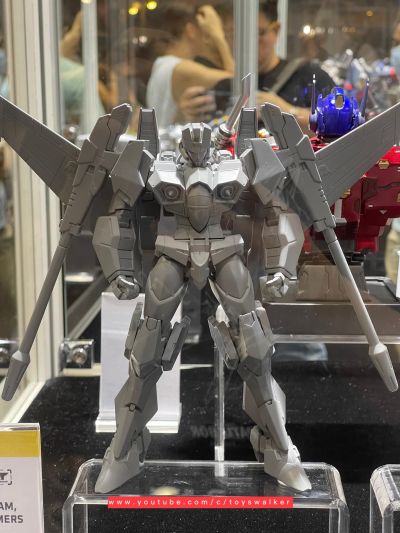 COMBOT 变形金刚 红蜘蛛