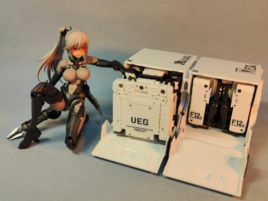 万能匣系列 流浪地球2 门框机器人