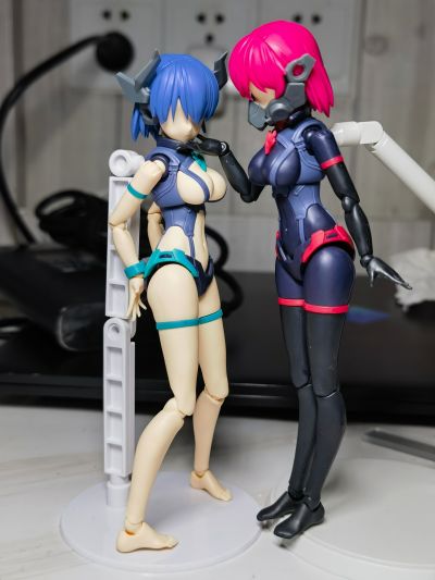 30MS  可选身体配件 手部配件 与 腿部配件[配色A]