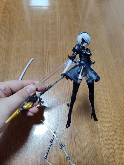 S.H.Figuarts  2B
