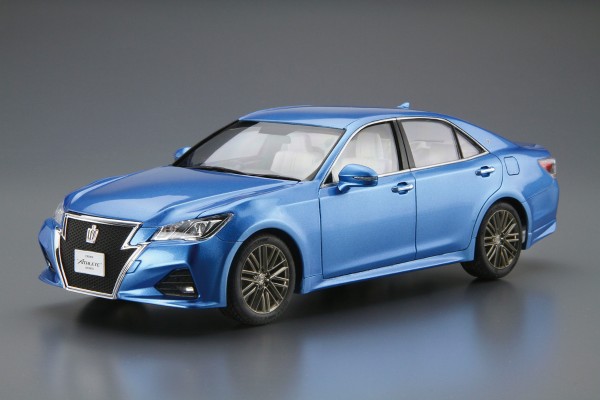 汽车模型系列 No.42 丰田 GRS214/AWS210 皇冠Athlete G 2015款