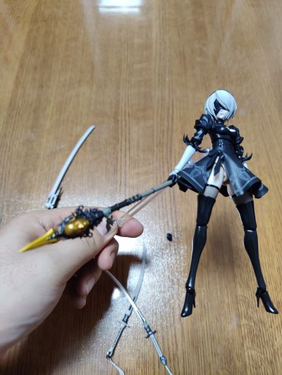 S.H.Figuarts  2B