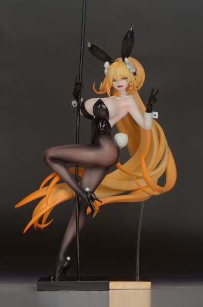 胜利女神：妮姬 露菲 奢侈兔