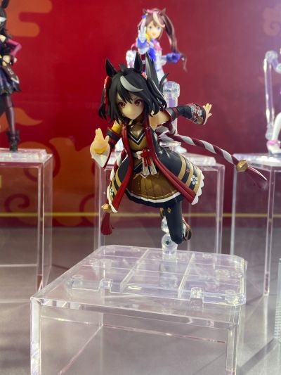 S.H.Figuarts 赛马娘 闪耀！优俊少女 里见光钻