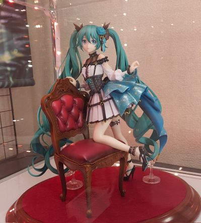 世界计划多彩舞台！feat. 初音未来 初音未来 Rose Cage