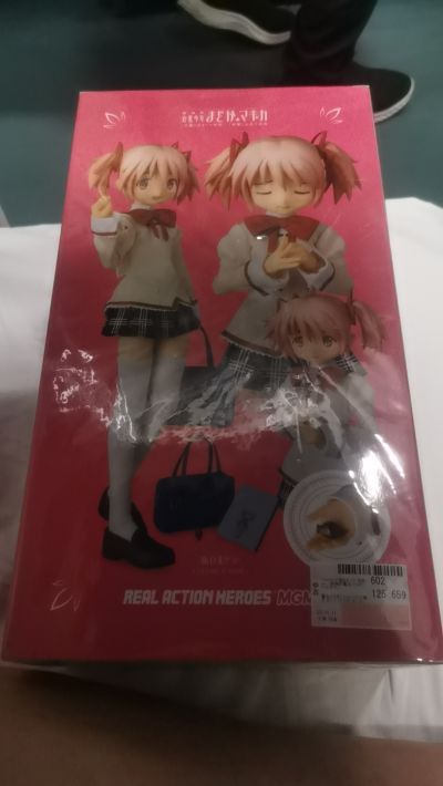 REAL ACTION HEROES MGM 魔法少女小圆 鹿目圆香 School Uniform ver.