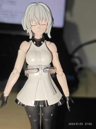 S.H.Figuarts 奇异贤伴 黑色天使 诺娃