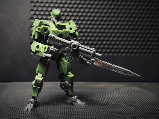 No.57 傀甲小队 狩牙