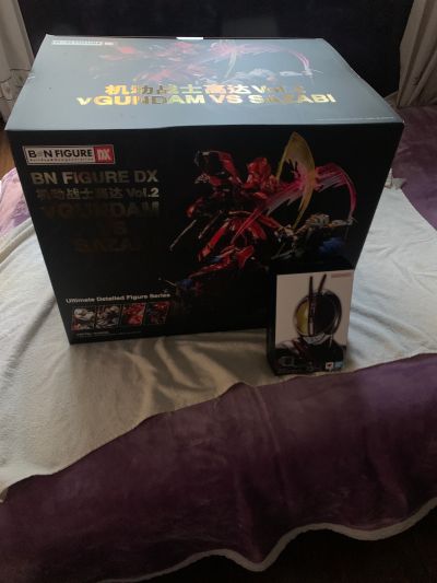 BNFIGURE DX 高达系列第二作 Nu高达大战沙扎比