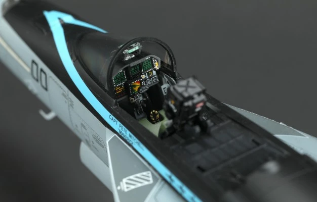 LS-012 波音 F/A-18E 超级大黄蜂 战斗机