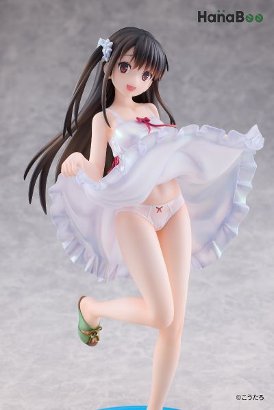 杂志封面少女 彩濑凉子