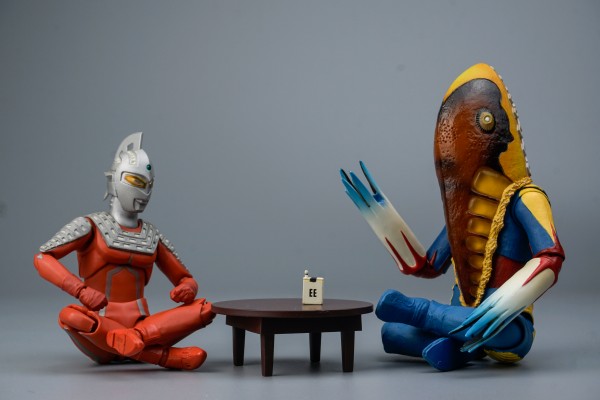 S.H.Figuarts 美特隆星人 剧中版