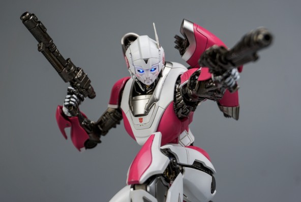 DLX 大黄蜂 阿尔茜