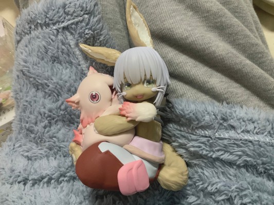 来自深渊：烈日的黄金乡 可爱桌摆人偶  娜娜奇与米蒂