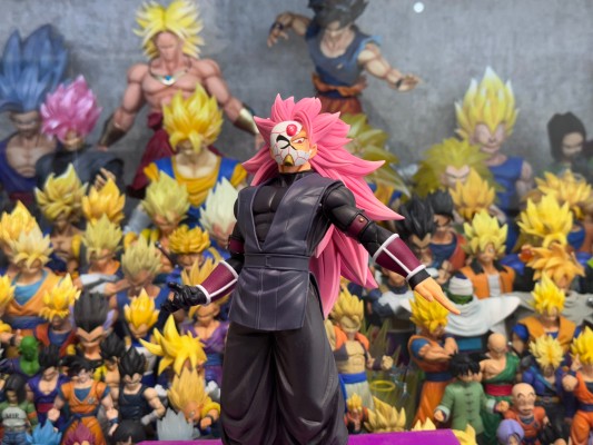 一番赏 超级龙珠英雄-第四任务 A奖 红色假面赛亚人（超级赛亚人·桃红3）