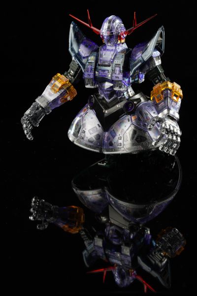 RG  1/144  高达基地专属商品 吉恩号[透明配色]